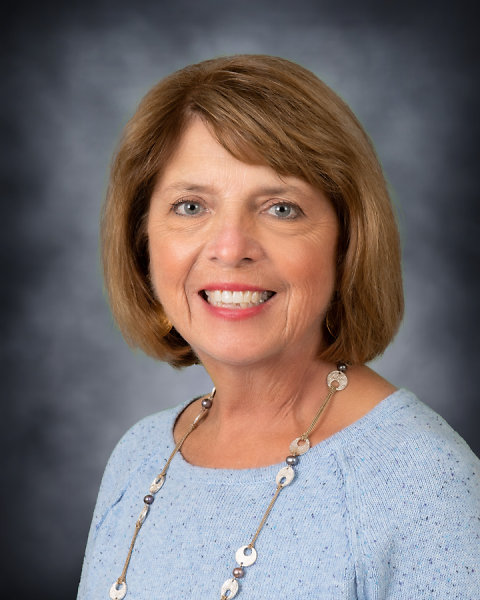 Patricia Campbell : Teaching Assistant