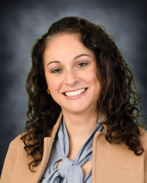 Meghan Martelli : Director of Admissions & Communication